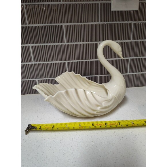 Lenox China Ivory Swan 9" Long, 6" Wide, 7" Tall EUC [We have more listed] - Picture 4 of 6